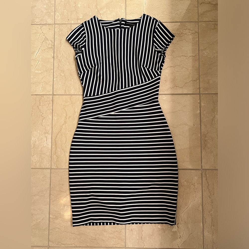 Banana Republic. Blue and white striped dress. Fitted.